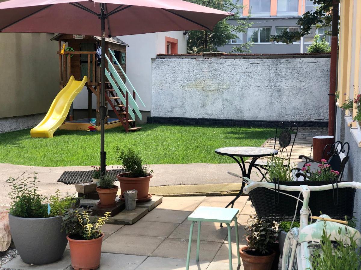 Liptovský Mikuláš Apartments City Liptov מראה חיצוני תמונה
