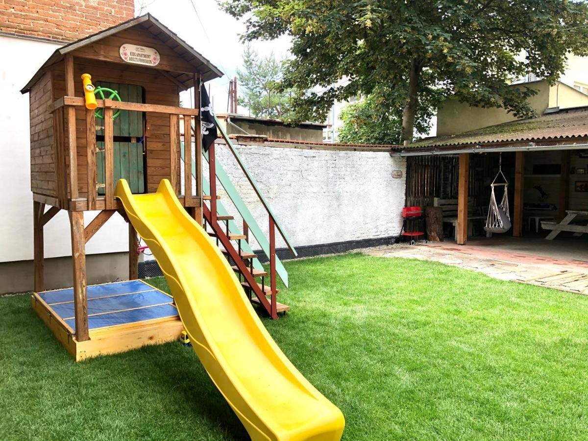 Liptovský Mikuláš Apartments City Liptov מראה חיצוני תמונה