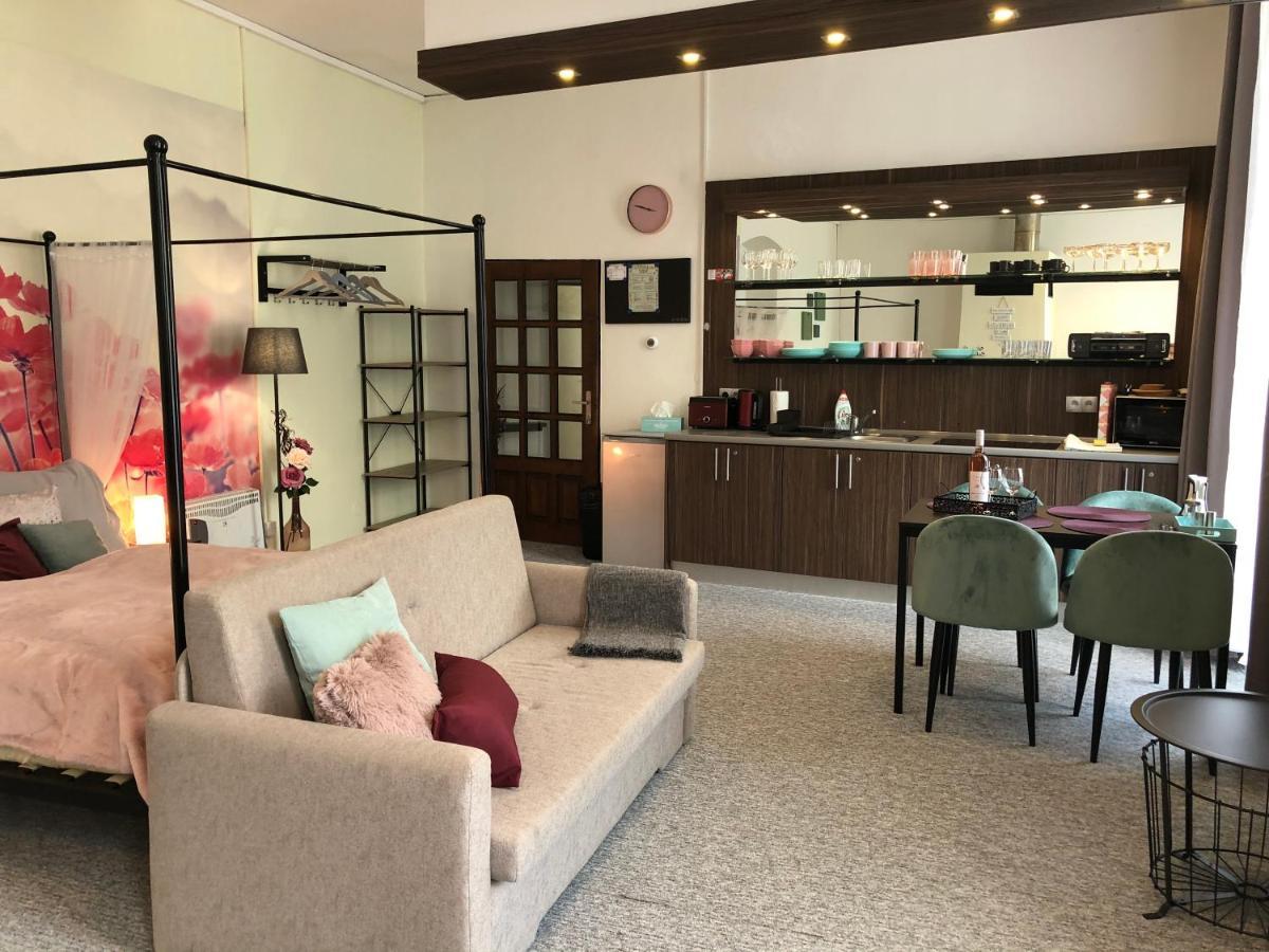 Liptovský Mikuláš Apartments City Liptov מראה חיצוני תמונה